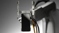 苹果发布回收iPhone机器人：11秒拆掉一部手机